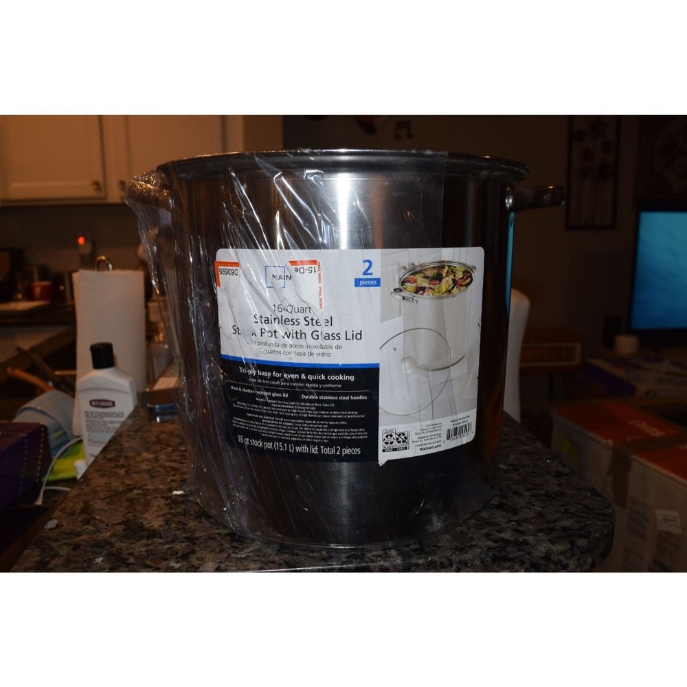 Mainstay 16 quart Stainless Steel Pot W Glass Lid